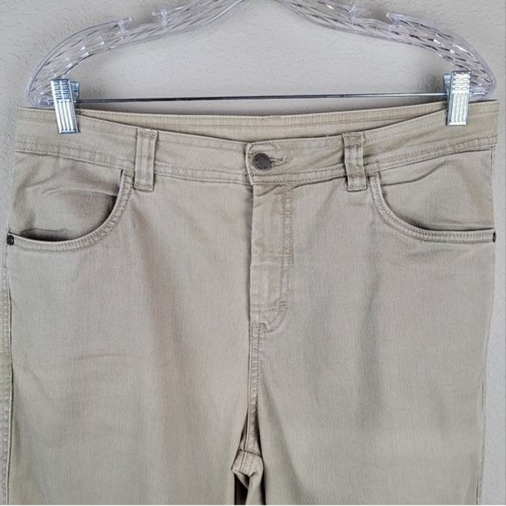 Woolrich Pant‎  Womens 10 High Waist Khaki Pants Hiking Outdoor Casual - Picture 2 of 13